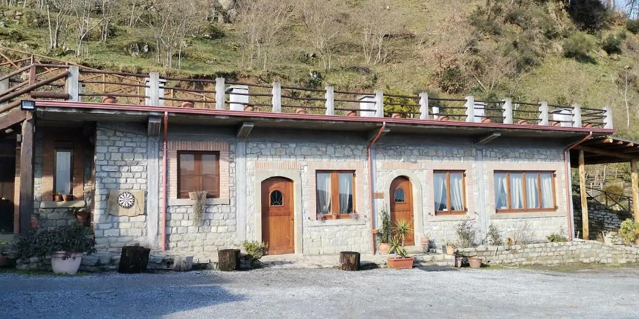 Villa Agriturismo Il Capitano Floresta Italien