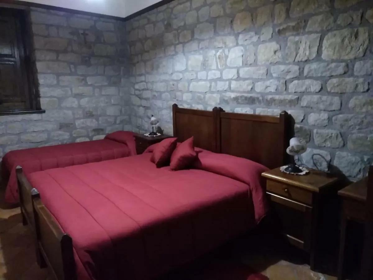 Alloggio per agriturismo Agriturismo Il Capitano Villa Floresta Italia
